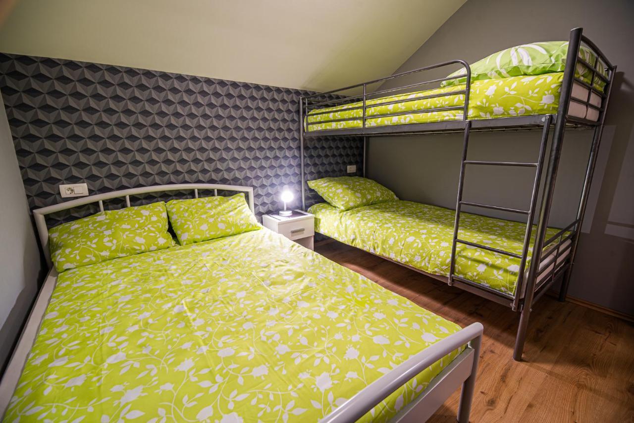 Holiday Home With Hot Tub And Sauna Sabina Rovte Kültér fotó