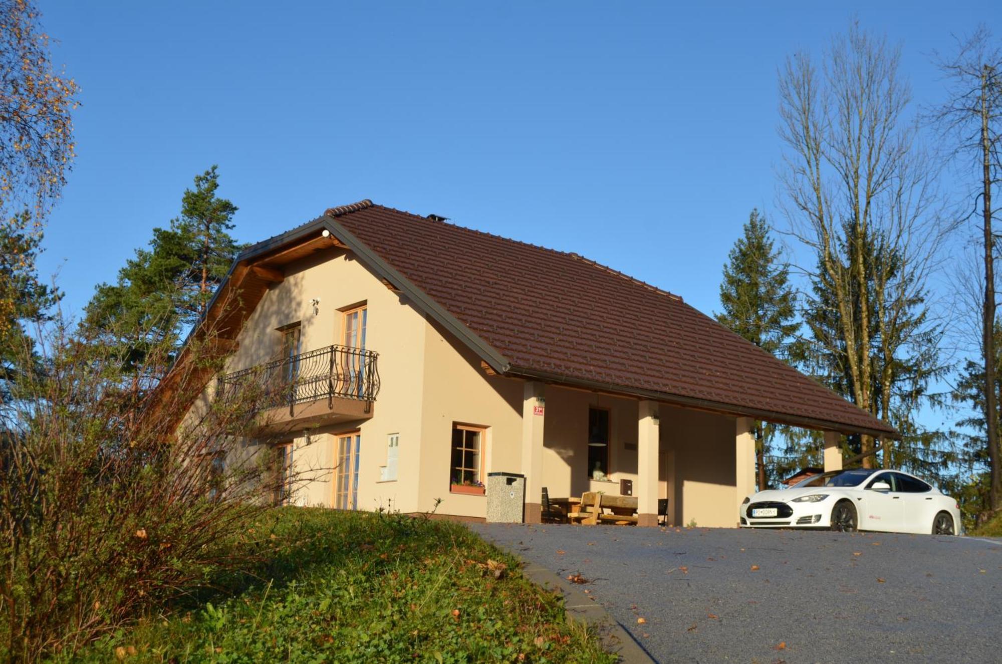 Holiday Home With Hot Tub And Sauna Sabina Rovte Kültér fotó