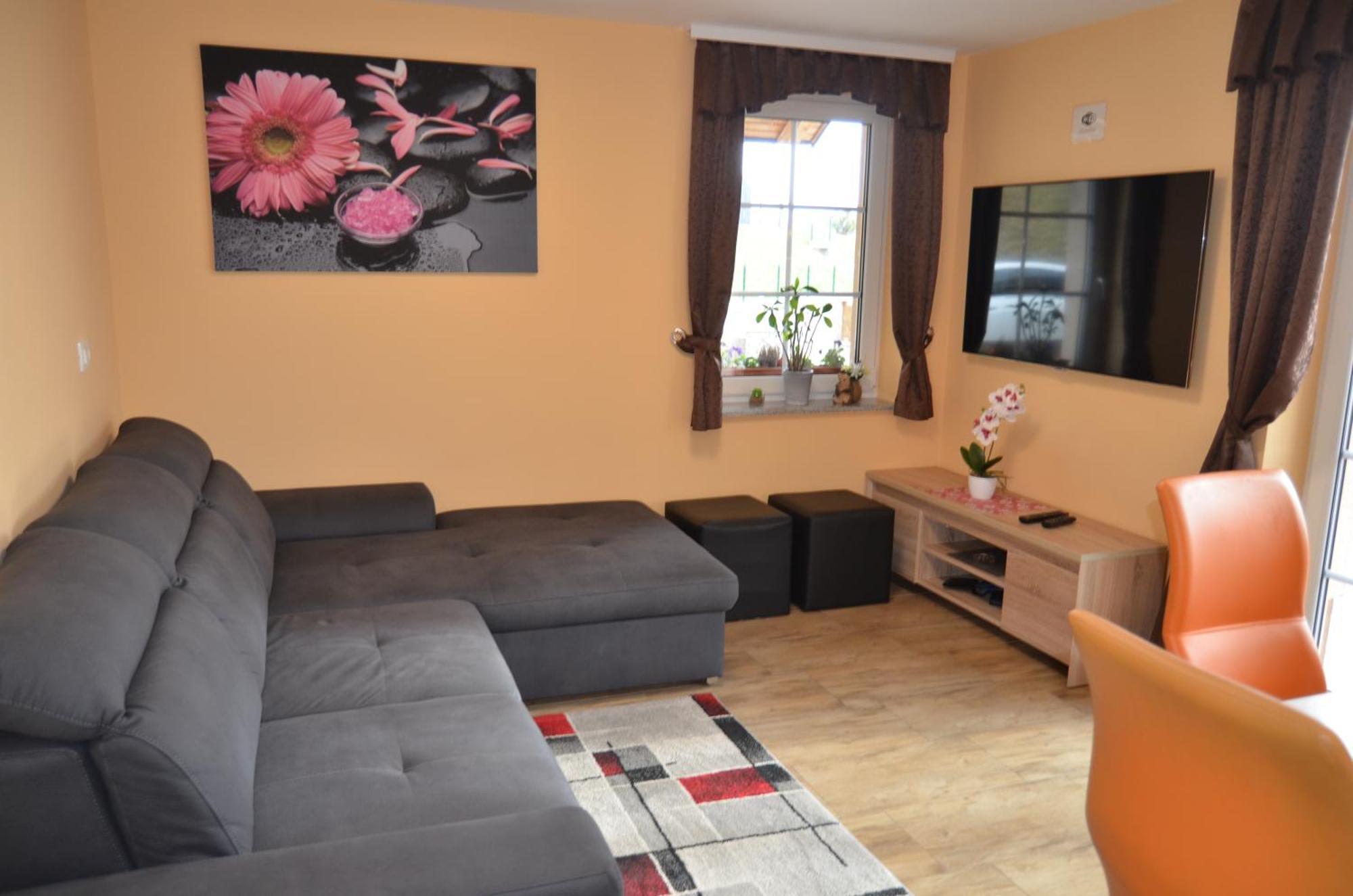 Holiday Home With Hot Tub And Sauna Sabina Rovte Kültér fotó