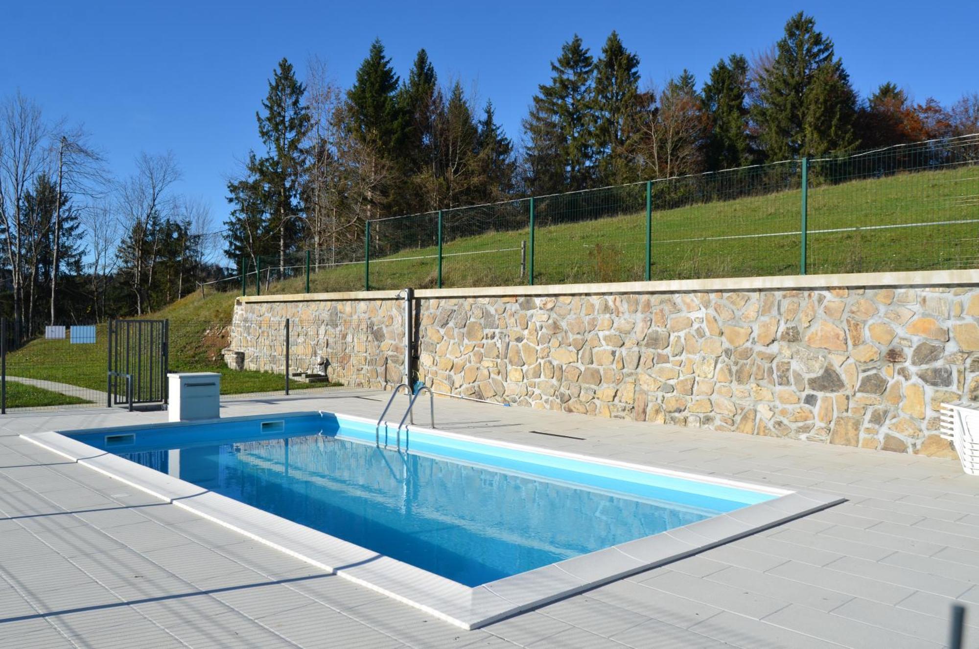 Holiday Home With Hot Tub And Sauna Sabina Rovte Kültér fotó